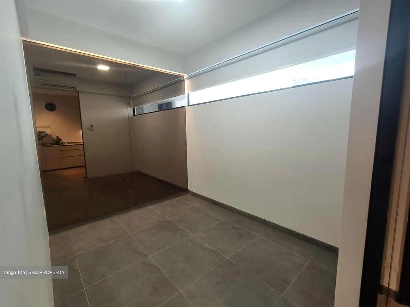 The Modules (D15), Office #535061911